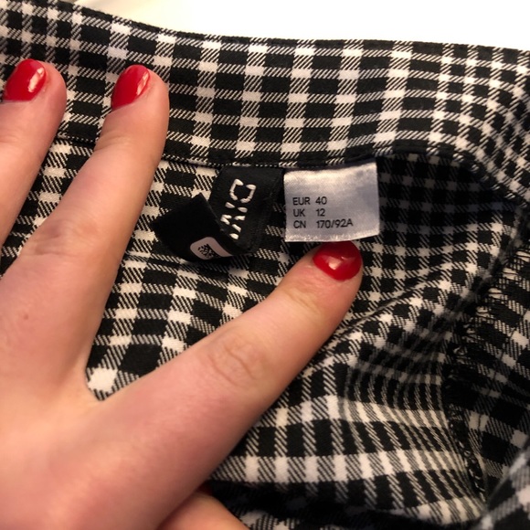 H&M LondonBlack and White Checkered tank top dress - Picture 3 of 3